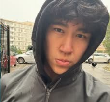 Артур Аразбердиев